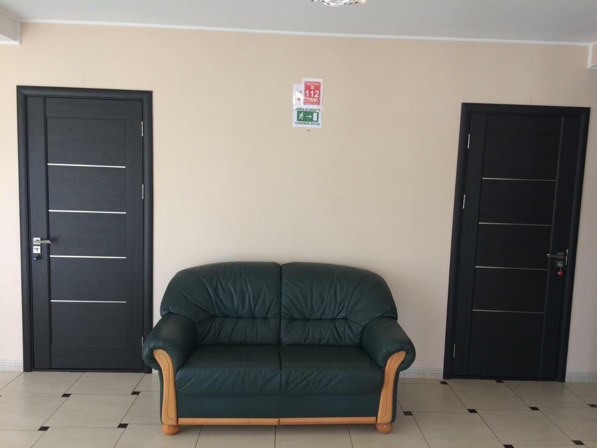 Hotel Paulina Falesti Ngoại thất bức ảnh