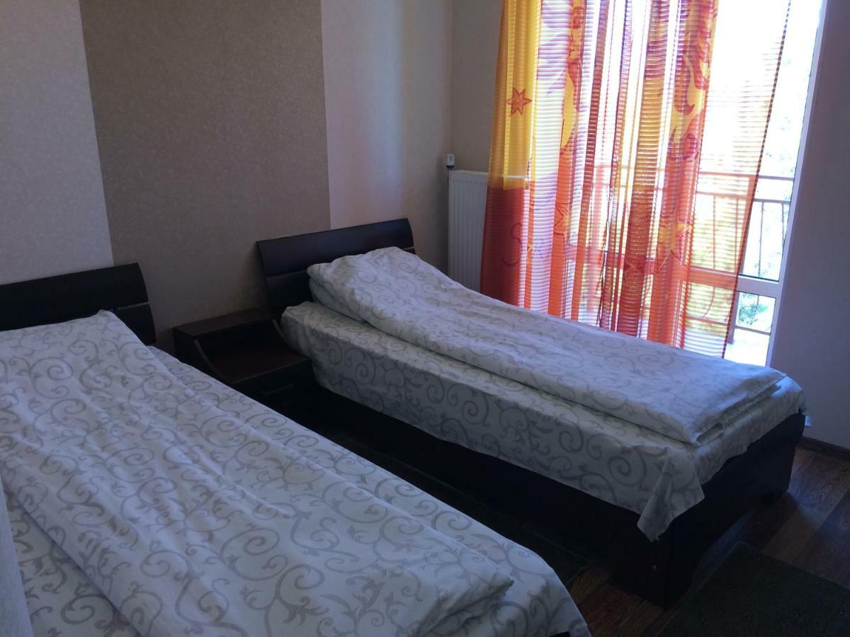 Hotel Paulina Falesti Ngoại thất bức ảnh